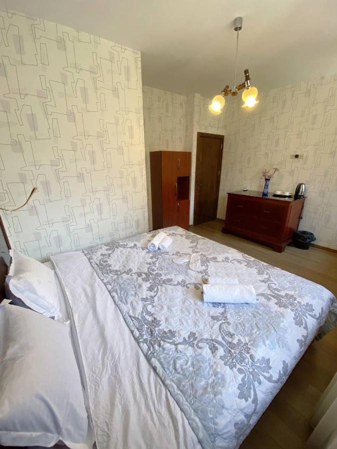 Tbilisi Central Hotel Buitenkant foto